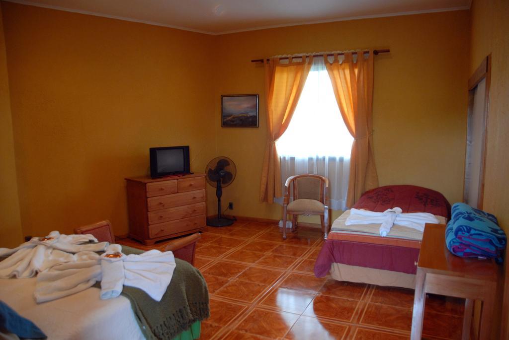 Hotel Tekarera - Kainga Nui Ханга Роа Стая снимка