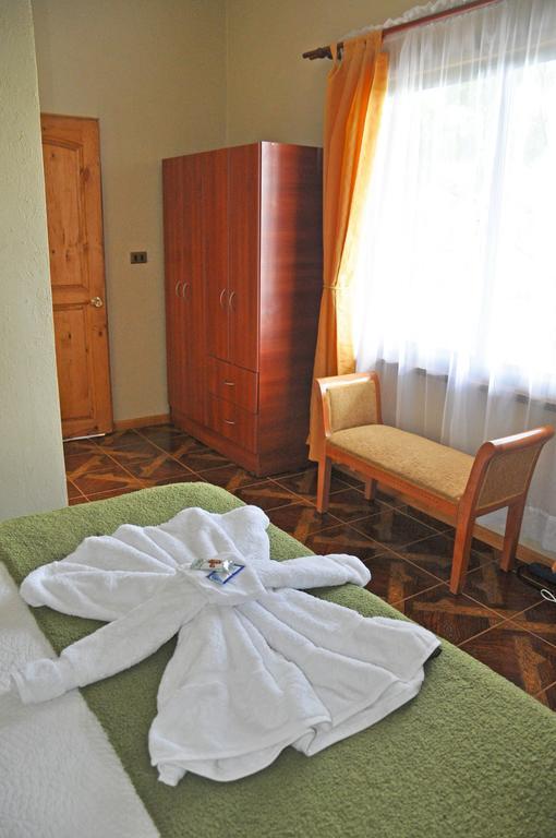 Hotel Tekarera - Kainga Nui Ханга Роа Стая снимка