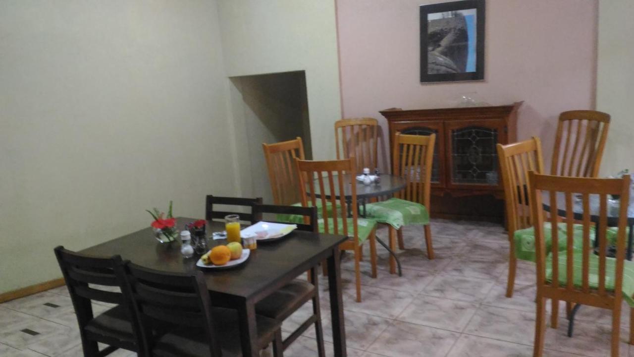 Hotel Tekarera - Kainga Nui Ханга Роа Екстериор снимка